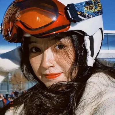 身份流亡